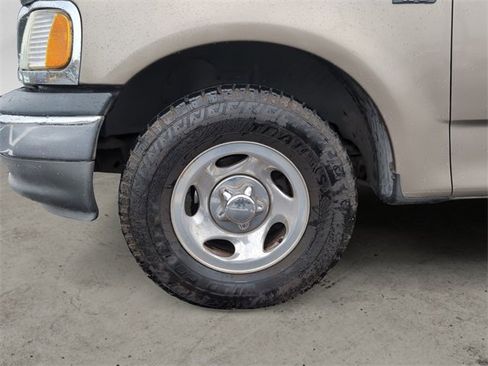 Used 2003 Ford F150 XL image 13
