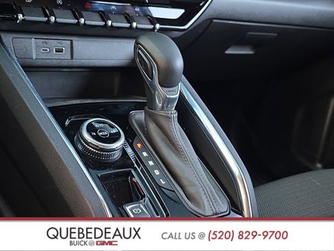 Used 2024 GMC Canyon Elevation w/ Convenience Package image 25