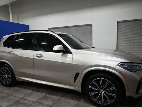 Used 2019 BMW X5 xDrive50i image 5