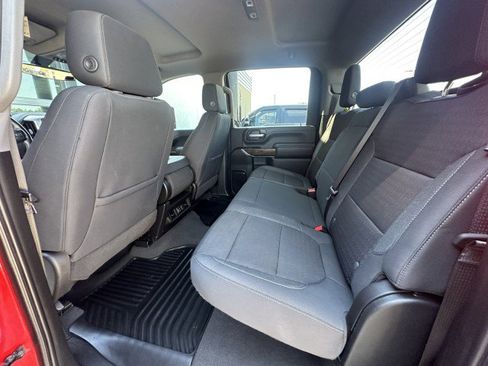 Used 2023 GMC Sierra 2500 SLE w/ SLE Value Package; image 18
