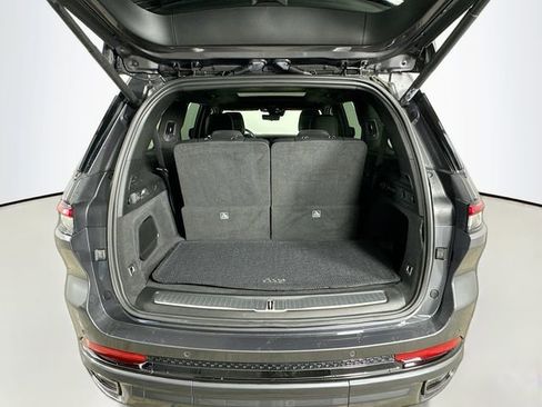Used 2023 Jeep Grand Cherokee L Summit image 32