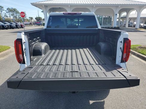New 2026 GMC Sierra 1500 AT4 w/ Technology Package image 5
