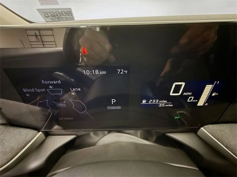 Certified 2025 Nissan Kicks SV image 16