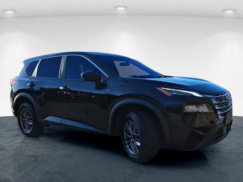 Used 2024 Nissan Rogue S image 20