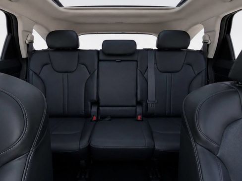 Certified 2023 Kia Sorento S w/ Panoramic Sunroof Package AWD/4WD image 34