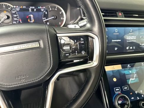 Used 2022 Land Rover Range Rover Velar R-Dynamic S image 16