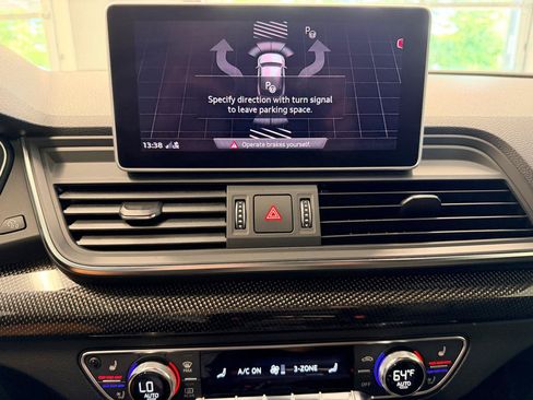 Used 2019 Audi SQ5 Prestige w/ Prestige Package AWD/4WD image 51