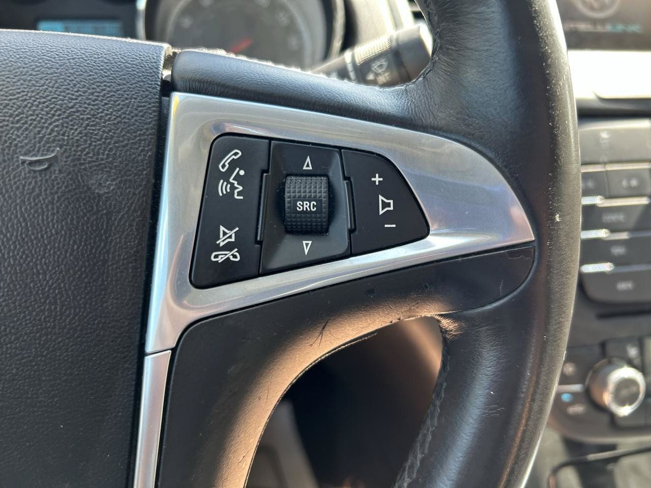 Used 2013 Buick Regal Premium FWD image 18