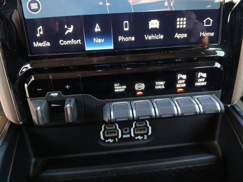 Used 2024 RAM 3500 Laramie w/ Bed Utility Group image 45