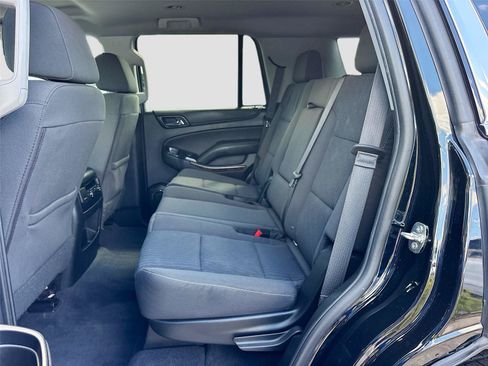 Used 2020 Chevrolet Tahoe LS w/ Enhanced Driver Alert Package RWD image 22