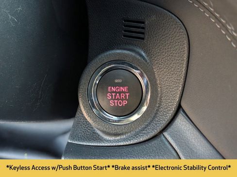 Used 2025 Subaru Legacy Premium image 8