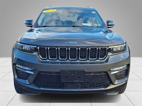 Used 2022 Jeep Grand Cherokee Limited image 2