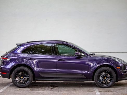 Used 2021 Porsche Macan w/ Premium Package Plus AWD/4WD image 16