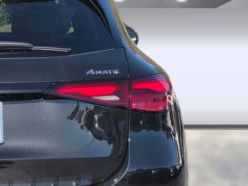 New 2026 Mercedes-Benz GLC 300 4MATIC image 12