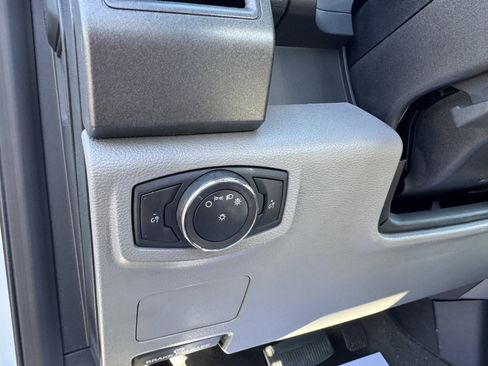 Used 2019 Ford F350 XL w/ Power Equipment Group image 7