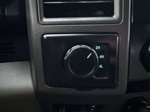 Used 2020 Ford F350 XL w/ Power Equipment Group image 18