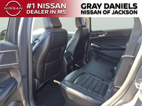 Used 2021 Ford Edge SEL FWD image 27