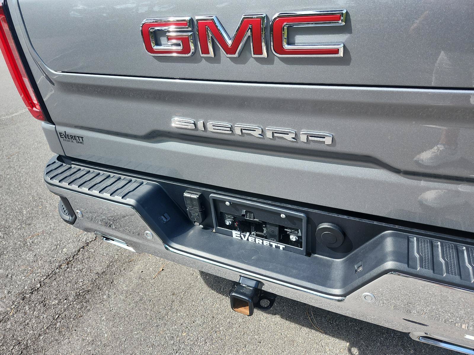 Certified 2026 GMC Sierra 1500 SLT w/ SLT Premium Plus Package AWD/4WD image 4