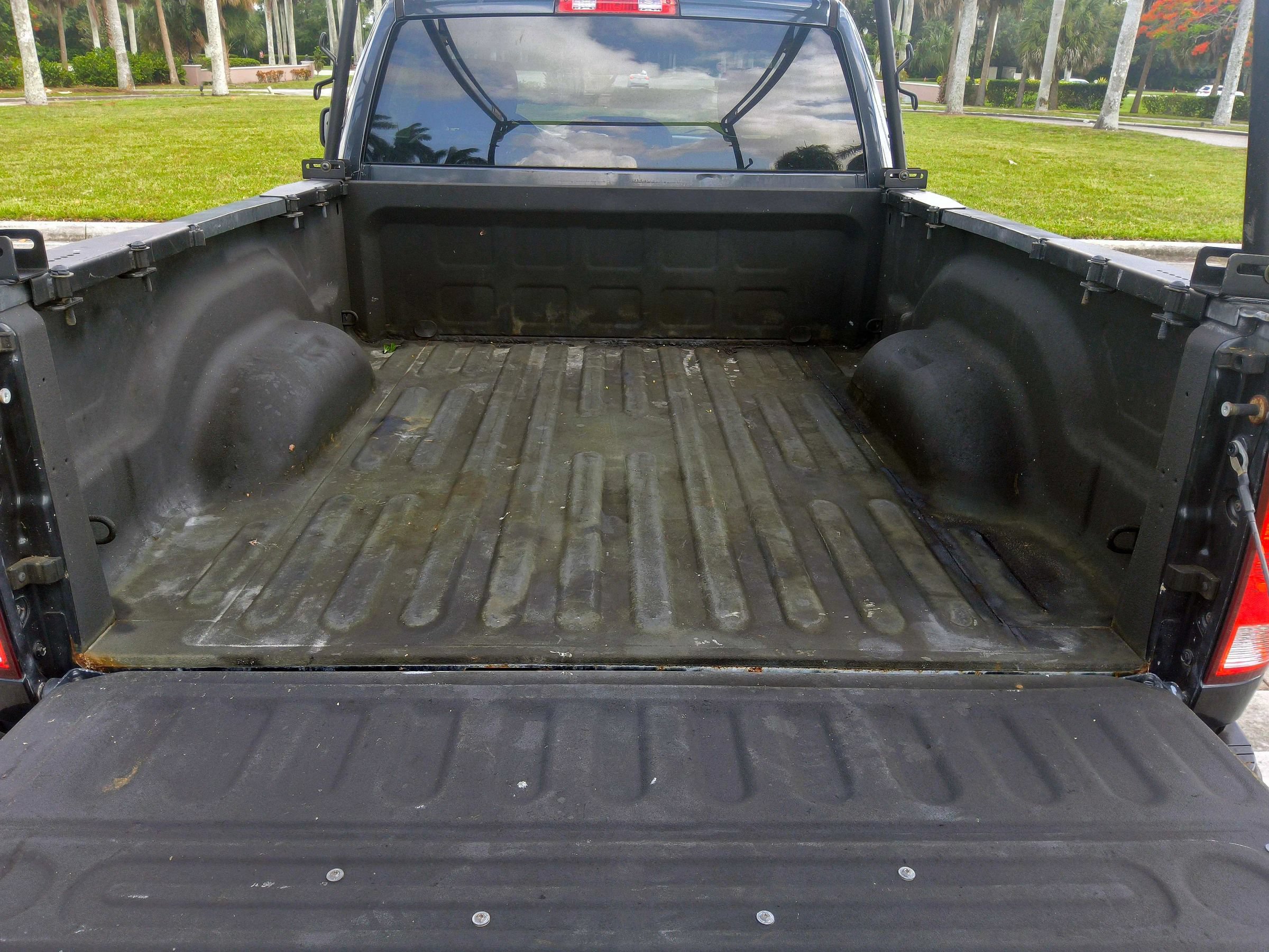 Used 2017 RAM 1500 Tradesman RWD image 43
