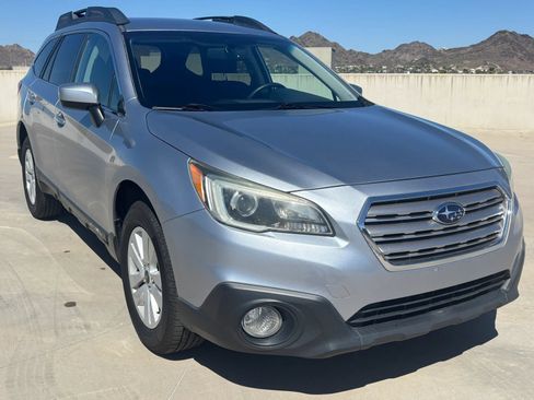 Used 2015 Subaru Outback 2.5i Premium AWD/4WD image 4