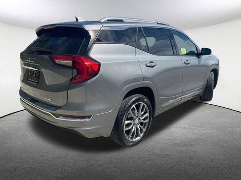 Used 2023 GMC Terrain Denali AWD/4WD image 17