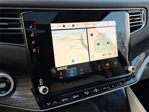 Used 2022 Jeep Wagoneer Series III w/ Premium Group I image 20