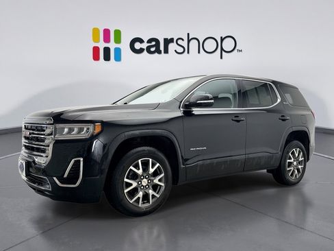 Used 2023 GMC Acadia SLE image 1