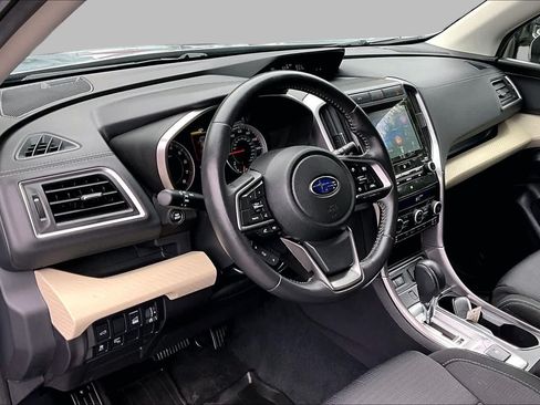 Used 2019 Subaru Ascent Premium AWD/4WD image 16