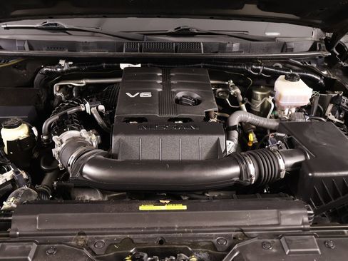 Used 2022 Nissan Frontier Pro-X w/ Technology Package image 19