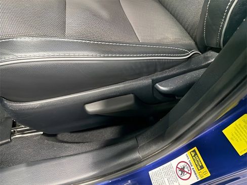 Used 2014 Toyota Corolla S image 12