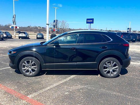 Used 2021 MAZDA CX-30 AWD 2.5 S w/ Premium Package image 3