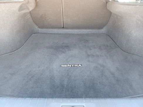 Used 2024 Nissan Sentra SV image 31