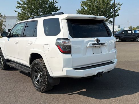Used 2021 Toyota 4Runner Trail Special Edition AWD/4WD image 3