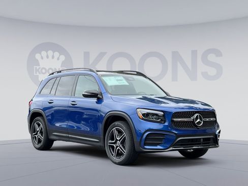 New 2026 Mercedes-Benz GLB 250 4MATIC image 8