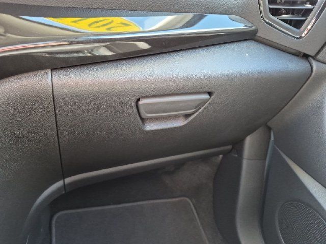 Used 2017 Ford Escape Titanium FWD image 17