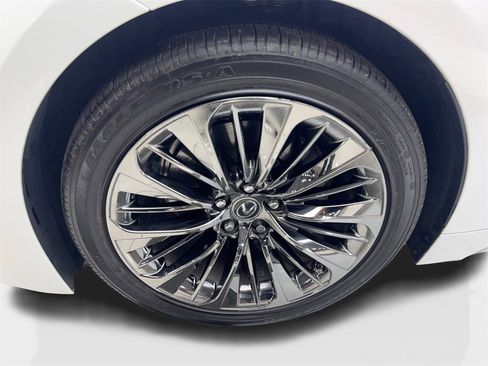 Used 2020 Lexus LS 500 image 85