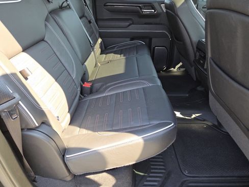 Used 2022 GMC Sierra 1500 AT4X AWD/4WD image 29