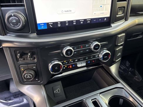 Used 2025 Ford F150 Lariat w/ Equipment Group 501A Mid image 24