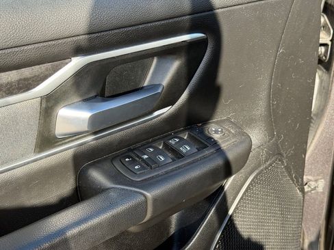 Used 2022 RAM 1500 Big Horn AWD/4WD image 12