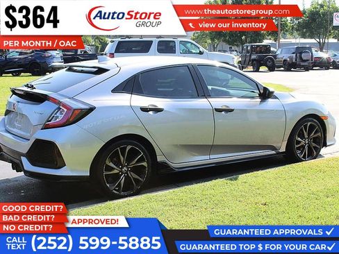 Used 2018 Honda Civic Sport image 6