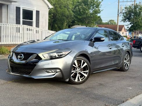 Used 2017 Nissan Maxima 3.5 SL FWD image 2