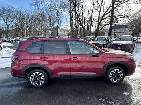 Certified 2026 Subaru Forester Premium AWD/4WD image 9