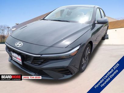 Used 2025 Hyundai Elantra Limited