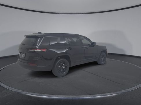 New 2026 Jeep Grand Cherokee L 4WD image 15
