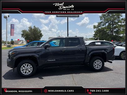 Used 2025 Toyota Tacoma SR5