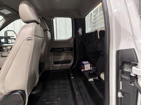 Used 2019 Ford F350 XL w/ XL Value Package AWD/4WD image 13