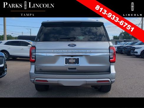 Used 2023 Ford Expedition Platinum RWD image 5