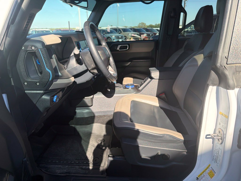 Used 2024 Ford Bronco Wildtrak AWD/4WD image 12