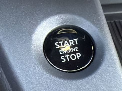 New 2026 Nissan Sentra SR w/ SR Premium Package FWD image 30