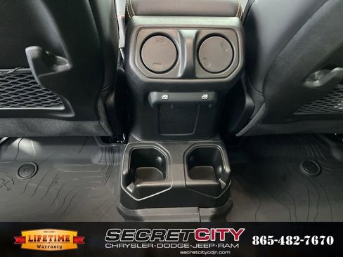 New 2026 Jeep Gladiator Sport image 30